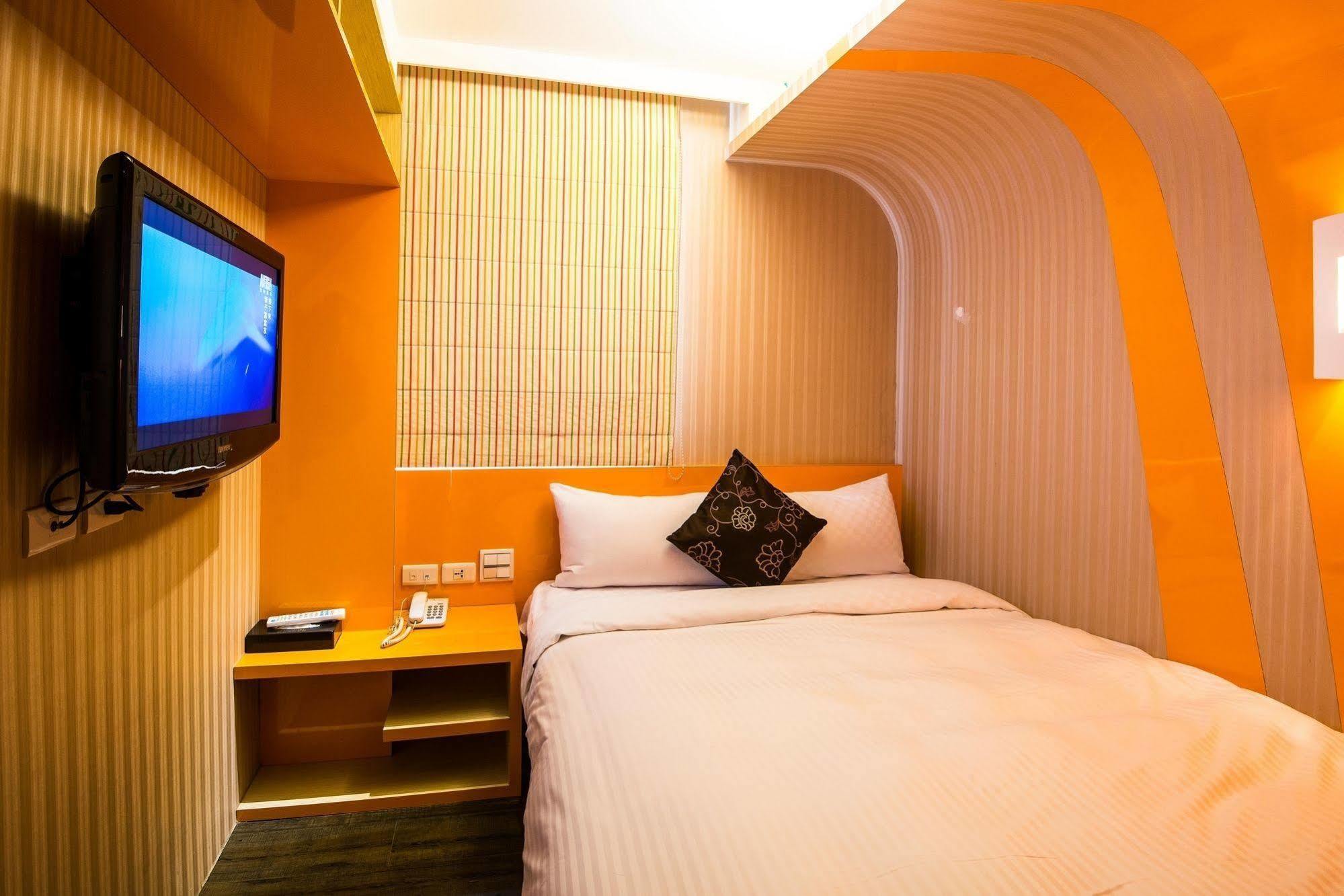 Lio Hotel - Ximending Тайбэй Экстерьер фото
