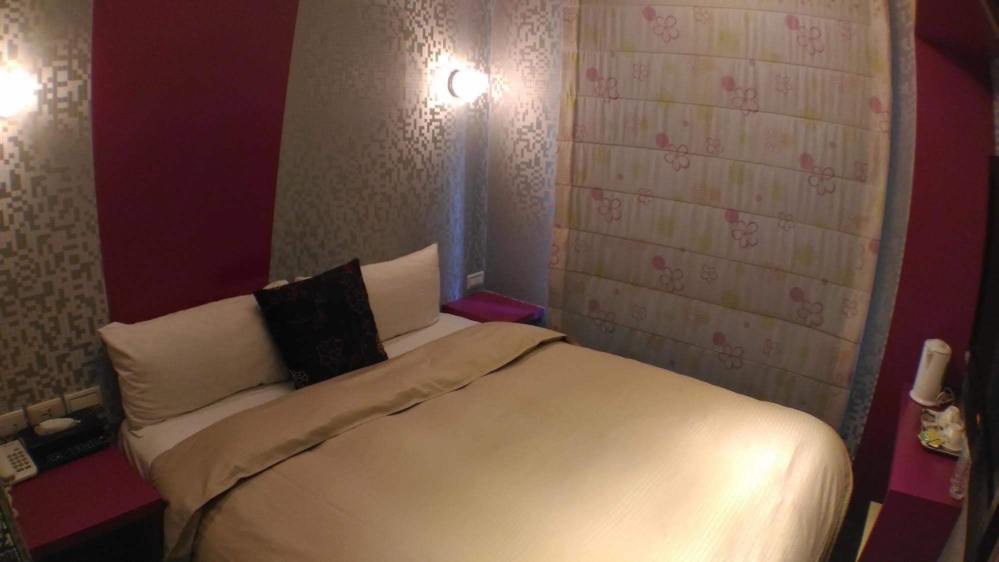 Lio Hotel - Ximending Тайбэй Экстерьер фото